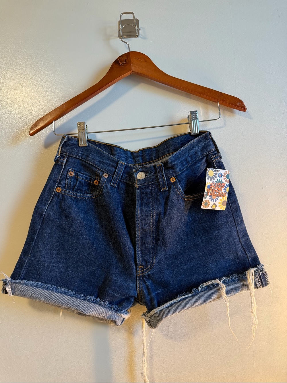 Vintage Levi’s High-Rise Dark Blue Denim cutoffs Shorts 25